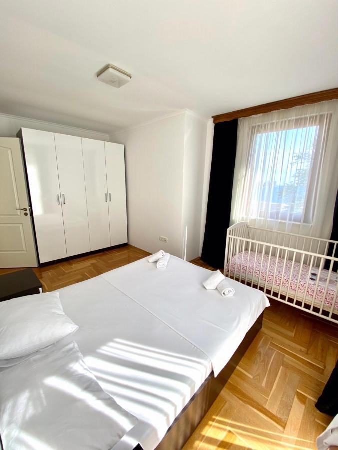 Apartments First Line Петровац Экстерьер фото