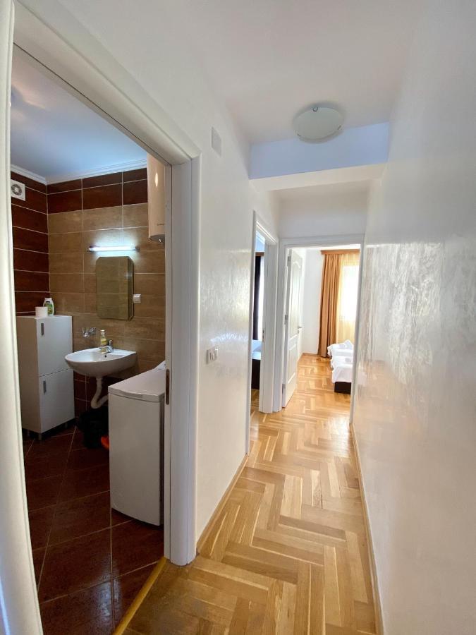 Apartments First Line Петровац Экстерьер фото