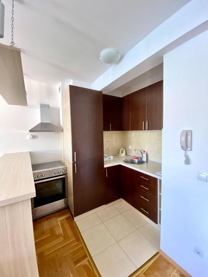 Apartments First Line Петровац Экстерьер фото