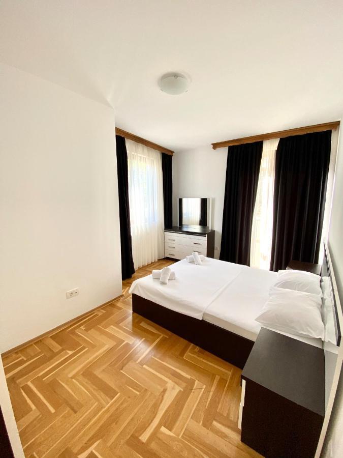 Apartments First Line Петровац Экстерьер фото