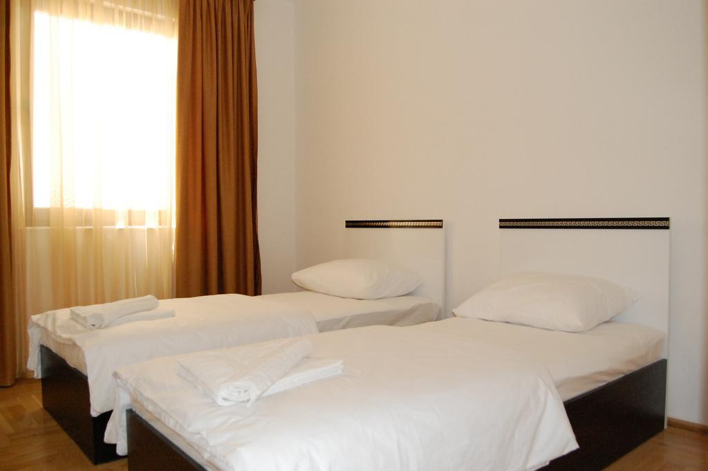 Apartments First Line Петровац Номер фото